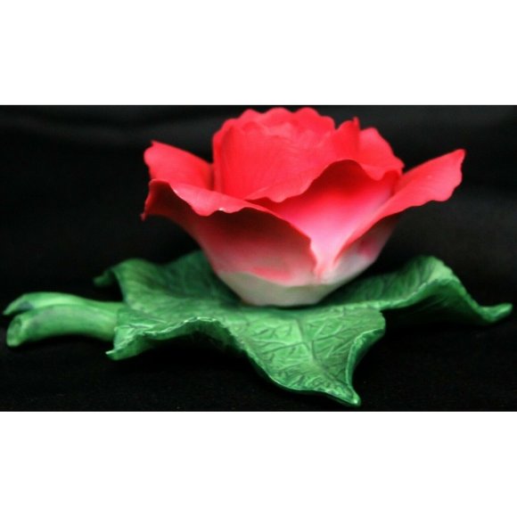VTG Olympiad Hybrid Red Rose Flower Porcelain Ceramic Figurine Sculpted - Picture 2 of 12